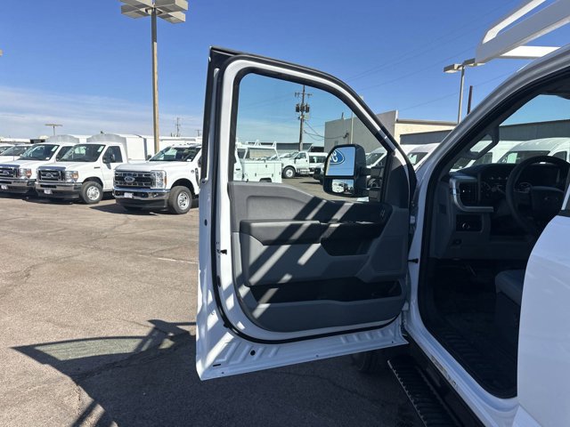 New 2025 Ford F550 XL 12Ft Scelzi Contractor Body image 34