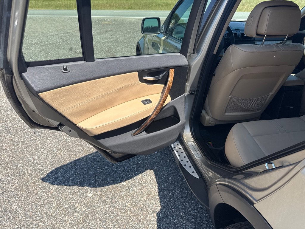 Used 2008 BMW X3 3.0si image 14