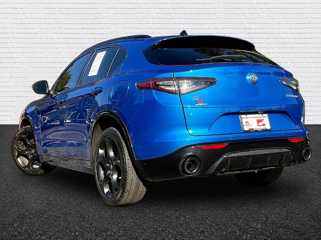 Used 2024 Alfa Romeo Stelvio Veloce AWD/4WD image 4