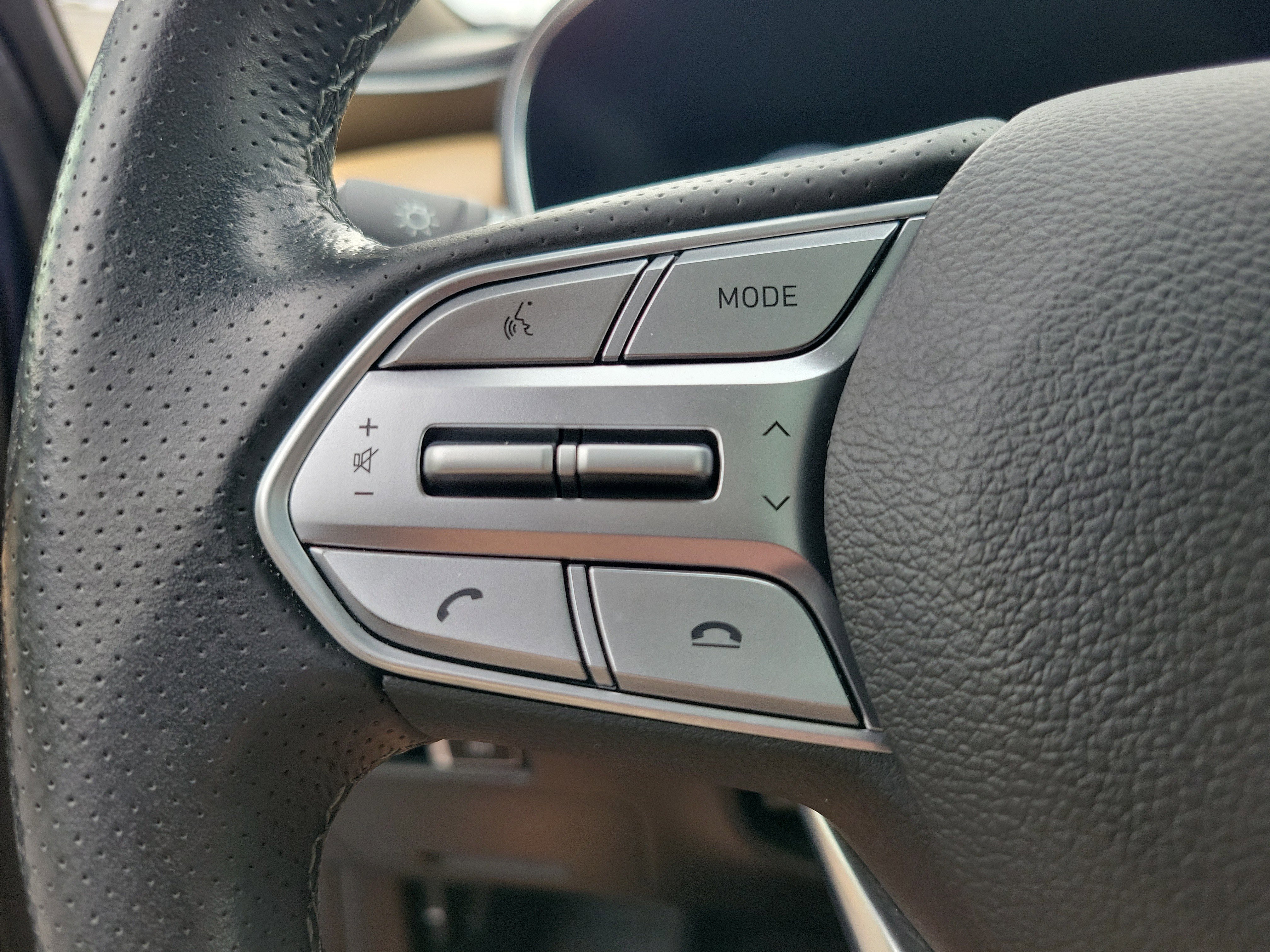 Used 2023 Hyundai Santa Fe Calligraphy w/ Cargo Package image 21