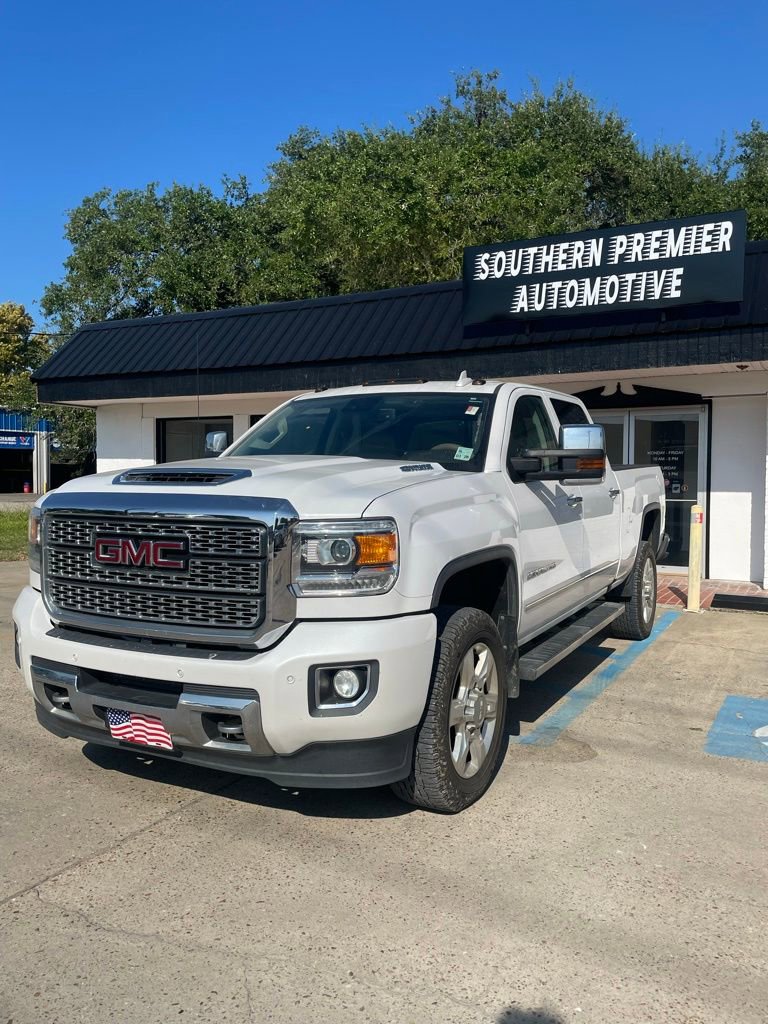 Used 2018 GMC Sierra 2500 Denali w/ Duramax Plus Package