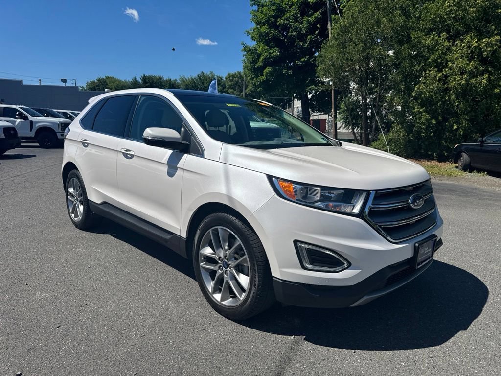 Used 2018 Ford Edge Titanium w/ Equipment Group 301A AWD/4WD image 7