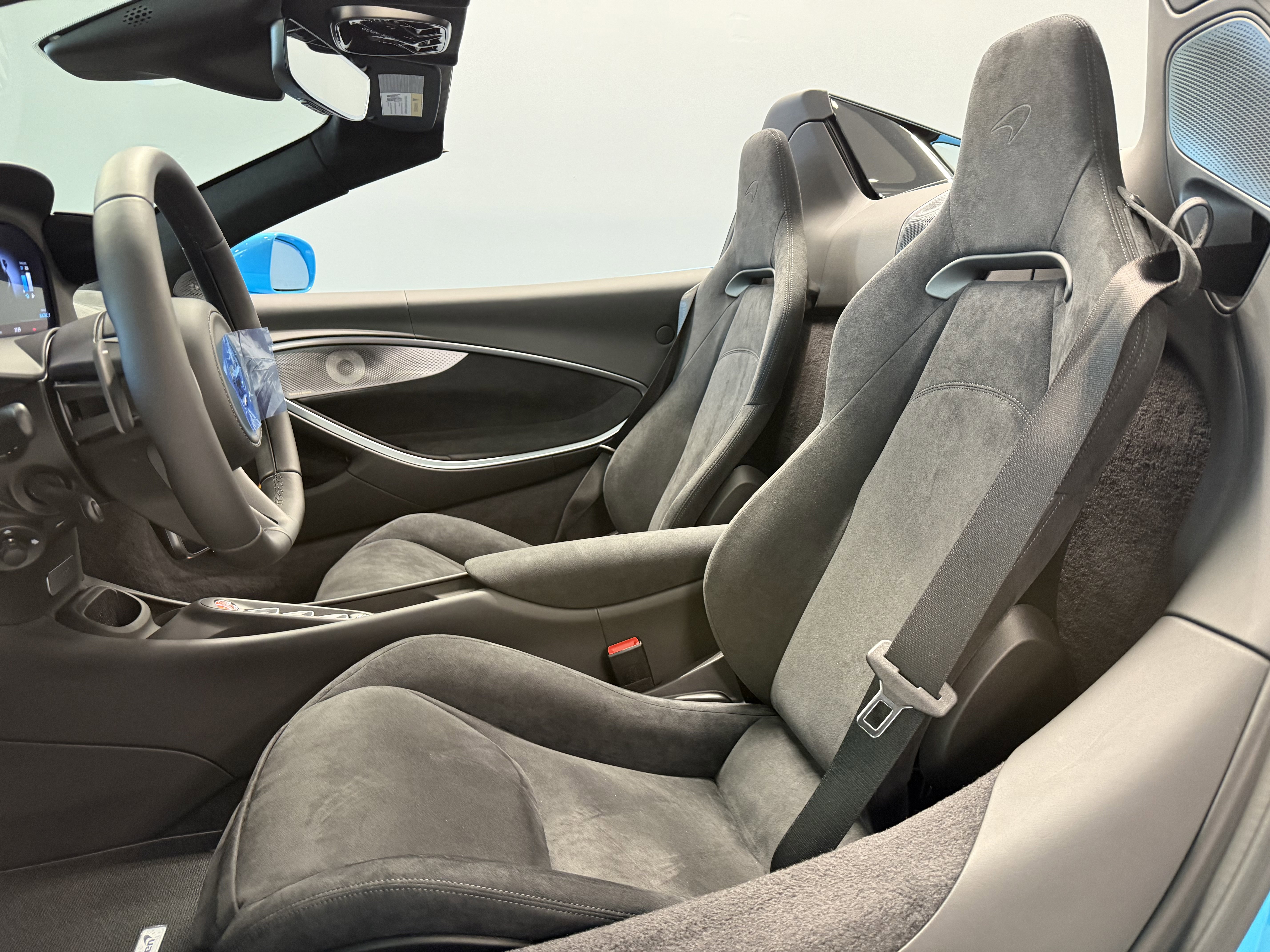New 2026 McLaren Artura Spider RWD image 10