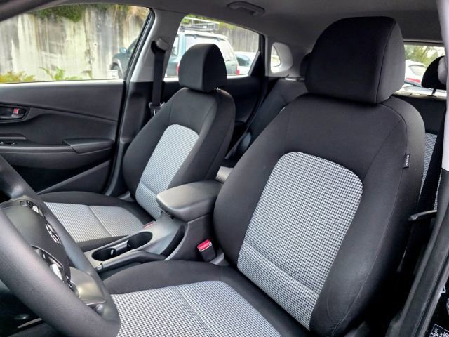 Used 2021 Hyundai Kona SE image 25