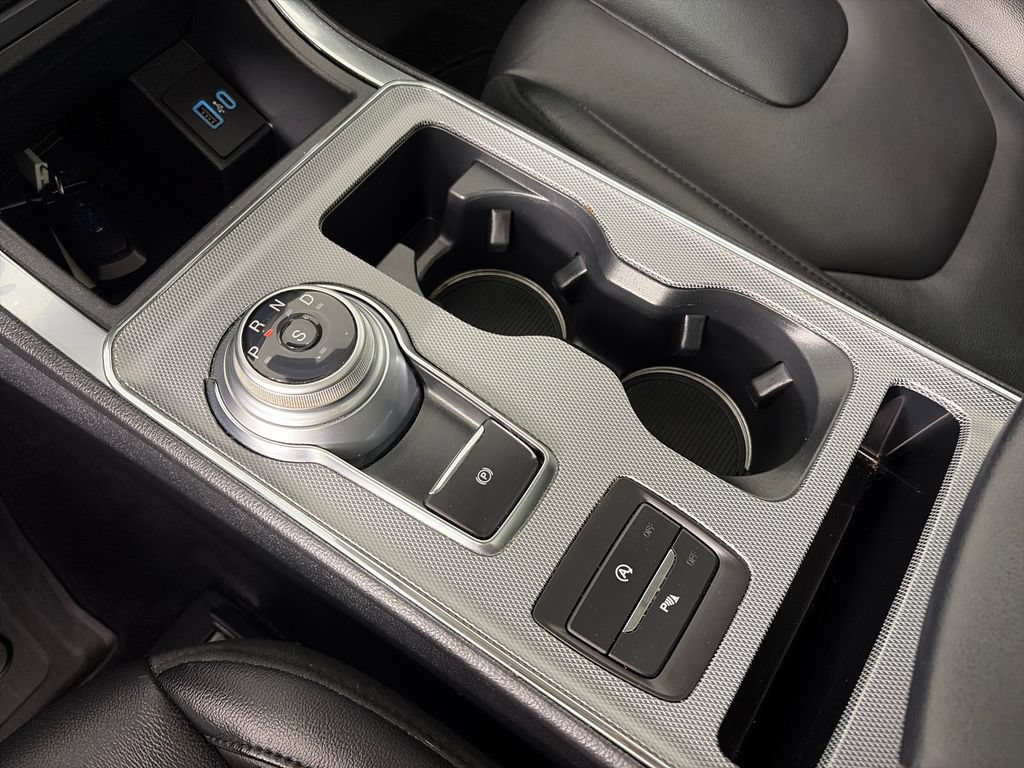 Certified 2022 Ford Edge Titanium AWD/4WD image 22