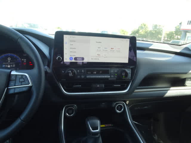 Used 2025 Toyota Grand Highlander FWD image 27