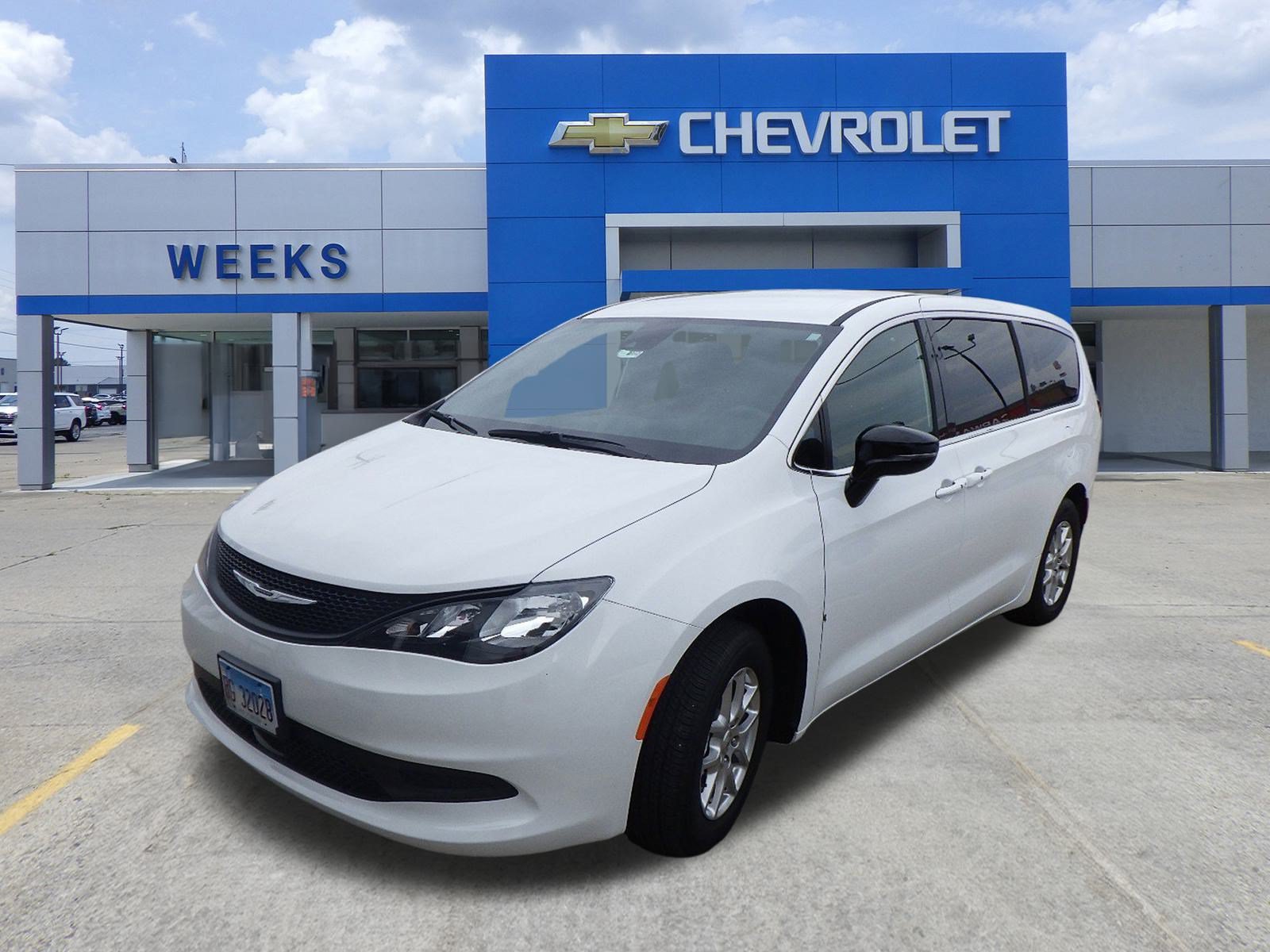 Used 2025 Chrysler Voyager LX