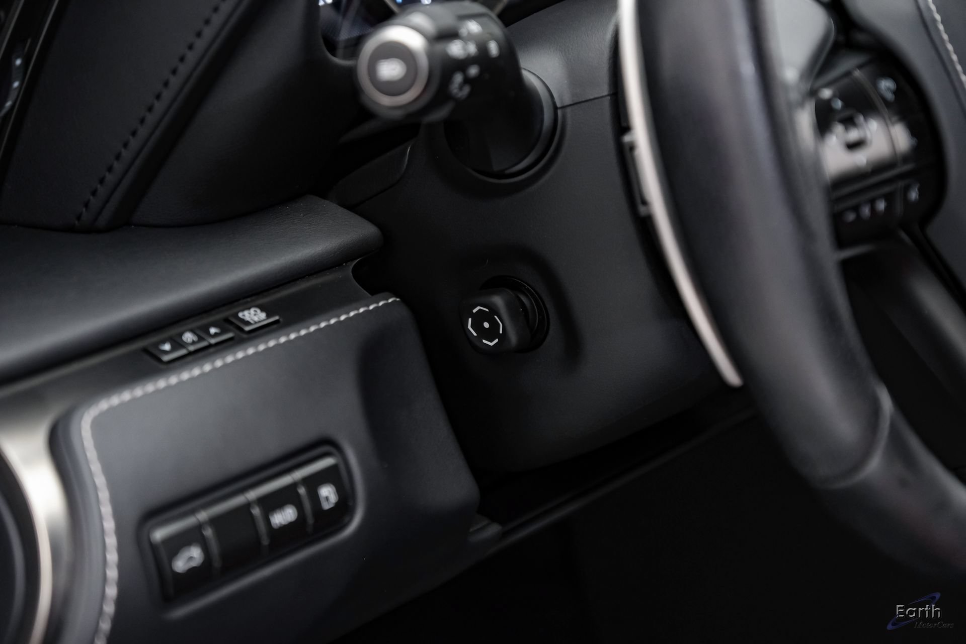 Used 2018 Lexus LC 500 Coupe w/ Performance Package RWD image 41