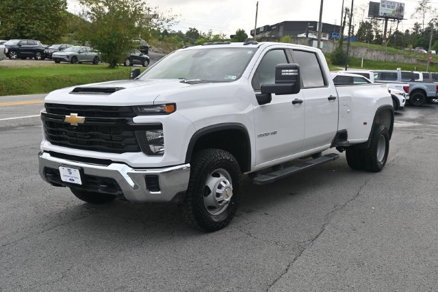 Used 2024 Chevrolet Silverado 3500 W/T