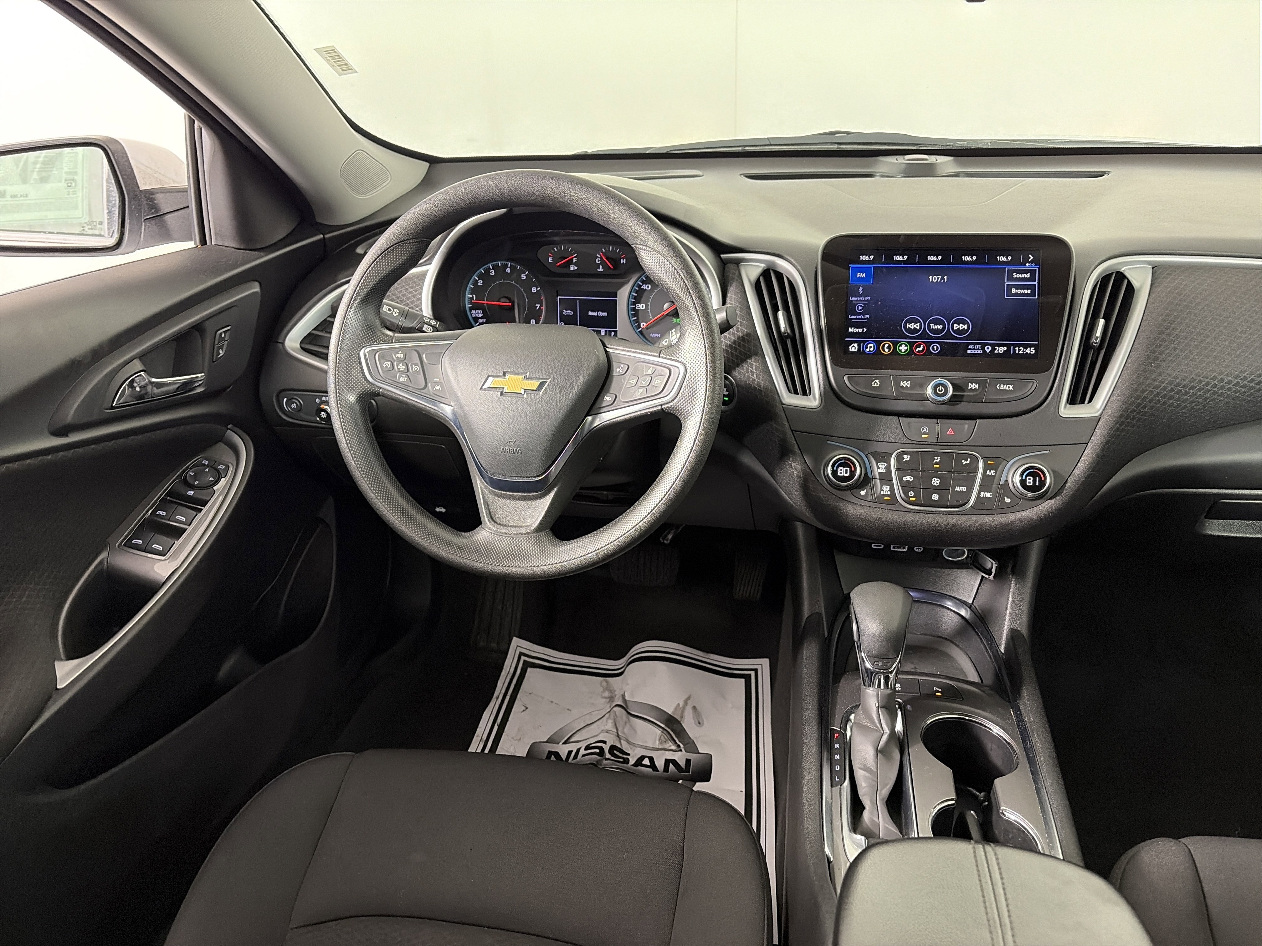 Used 2024 Chevrolet Malibu LT image 24