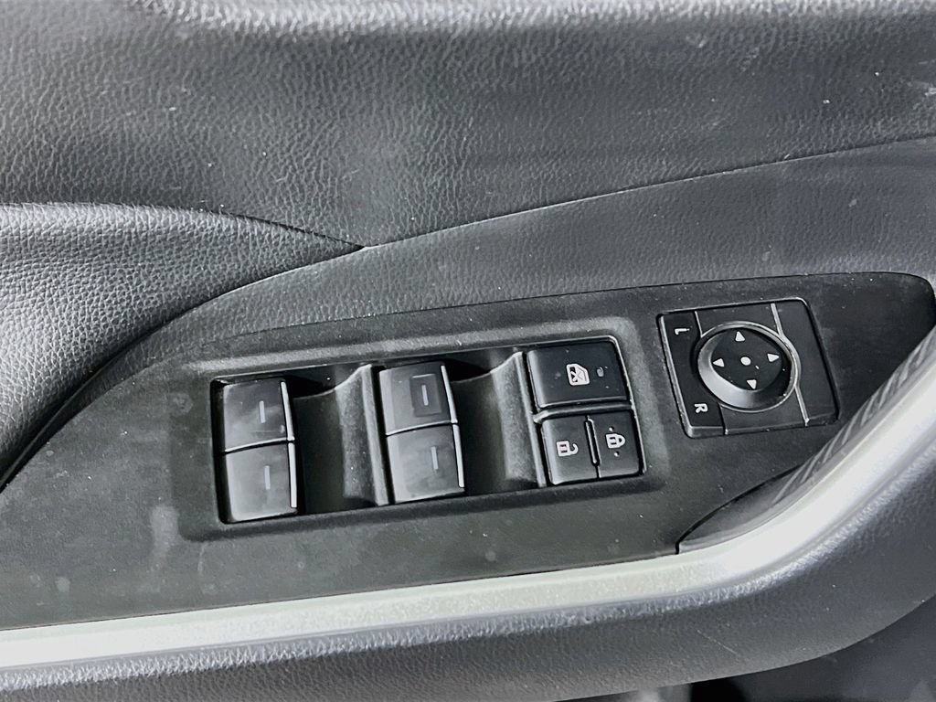 Certified 2025 Toyota RAV4 XLE AWD/4WD image 16