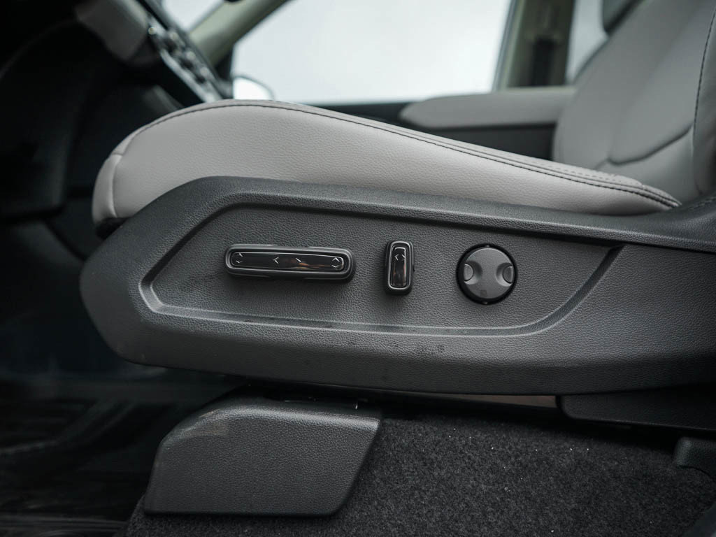 New 2025 Honda Pilot Touring image 21