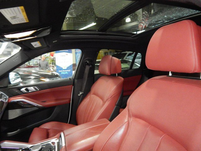 Used 2021 BMW X6 xDrive40i image 36
