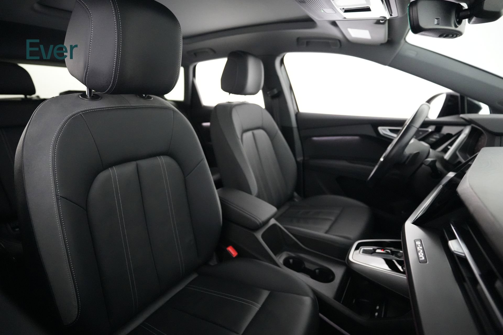 Used 2023 Audi Q4 e-tron Premium Plus w/ Premium Plus image 23