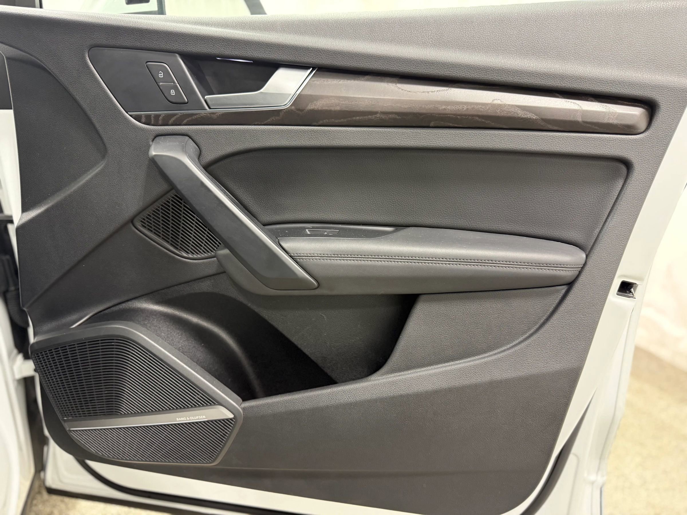 Used 2019 Audi Q5 Prestige AWD/4WD image 25