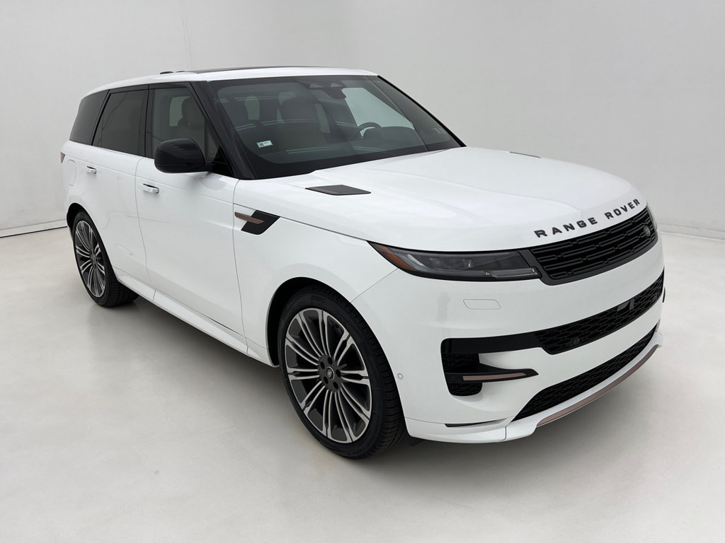 Used 2024 Land Rover Range Rover Sport Dynamic SE AWD/4WD image 2