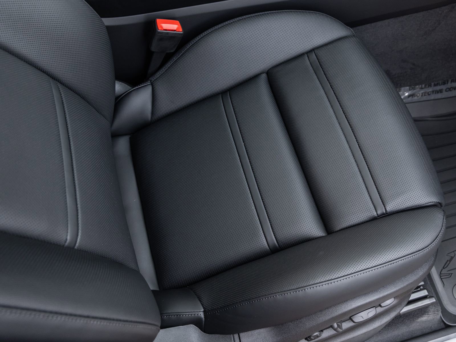 New 2025 Porsche Cayenne S AWD/4WD image 43