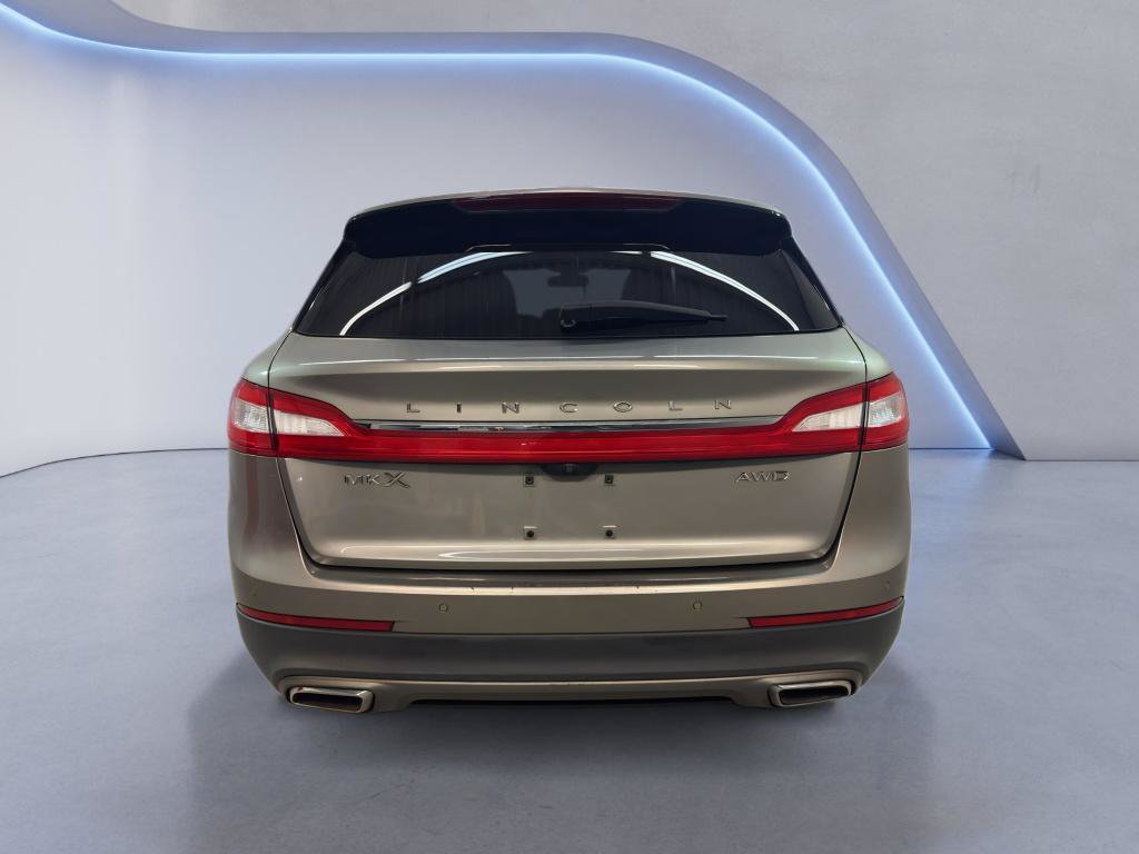 Used 2016 Lincoln MKX Reserve w/ Climate Package AWD/4WD image 7
