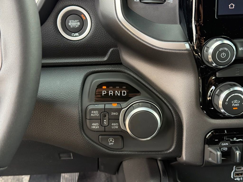 New 2026 RAM 1500 Big Horn w/ Night Edition image 20