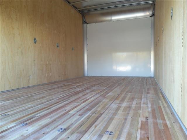 New 2025 Chevrolet Low Cab Forward image 7