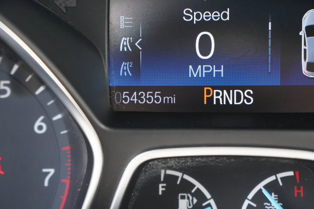Used 2018 Ford Focus Titanium FWD image 19