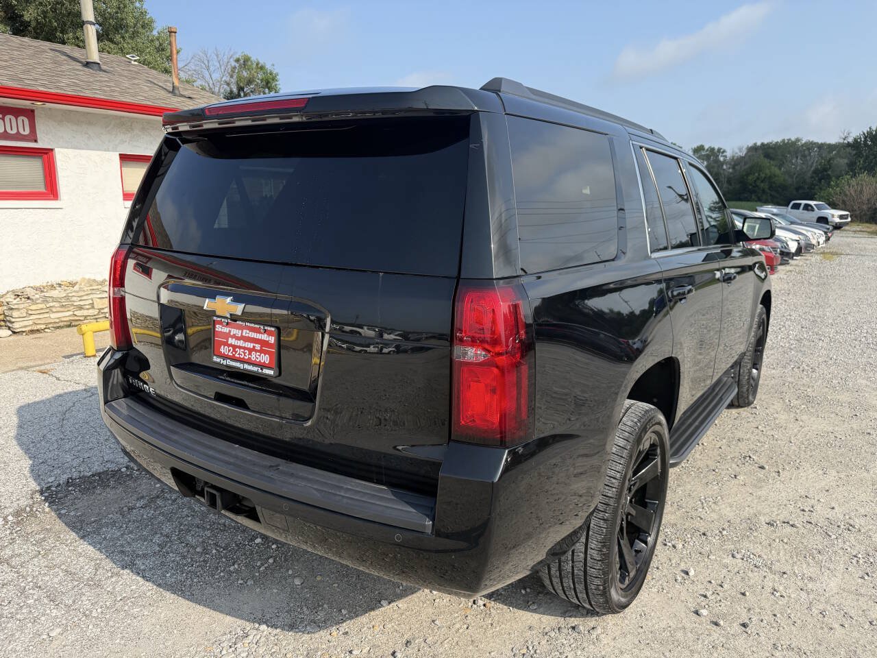 Used 2018 Chevrolet Tahoe LS AWD/4WD image 3