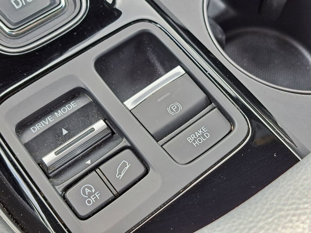 Used 2023 Honda Pilot TrailSport image 28