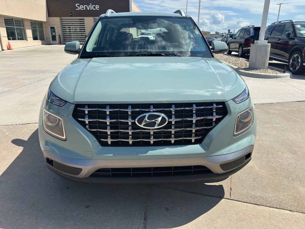 New 2026 Hyundai Venue SEL FWD image 8