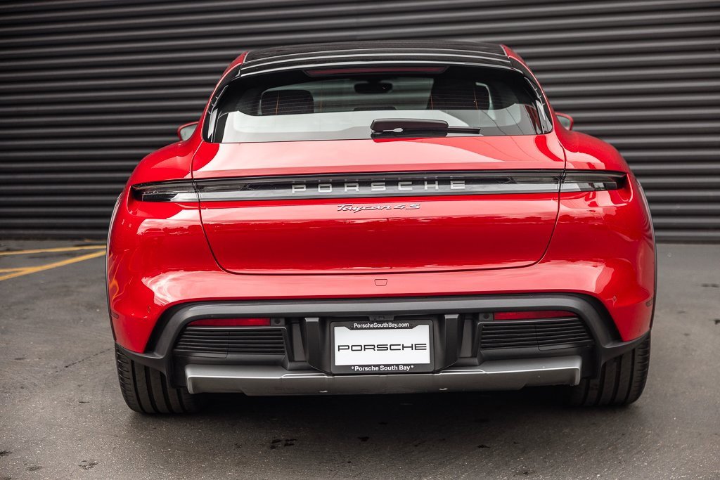 Certified 2024 Porsche Taycan 4S image 10