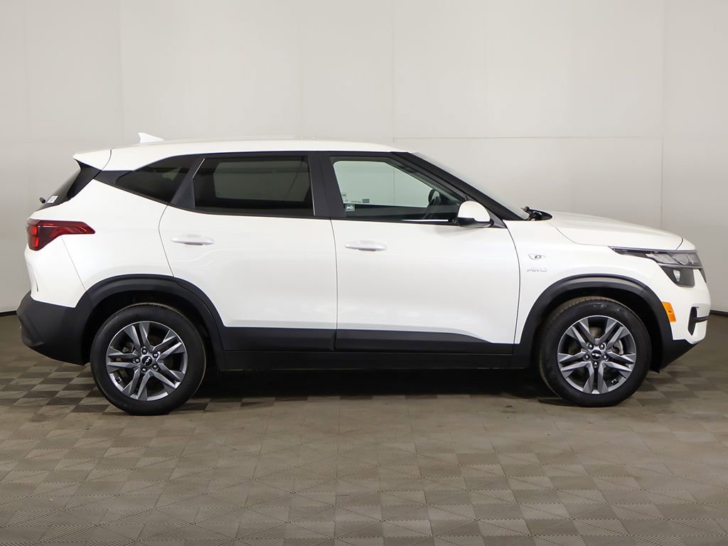 Used 2019 Hyundai Tucson SE w/ Cargo Package image 16