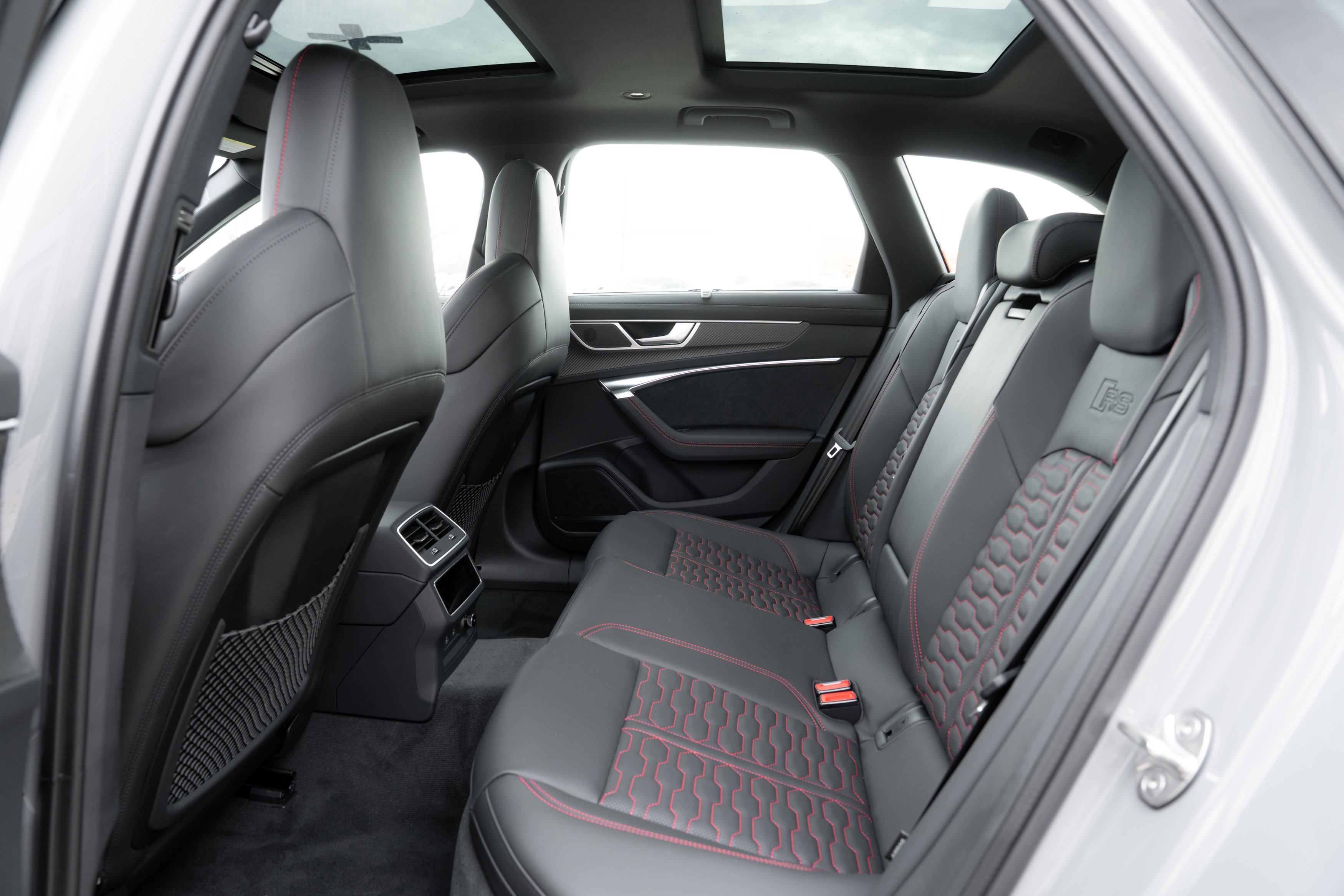 New 2026 Audi RS 6 performance image 32