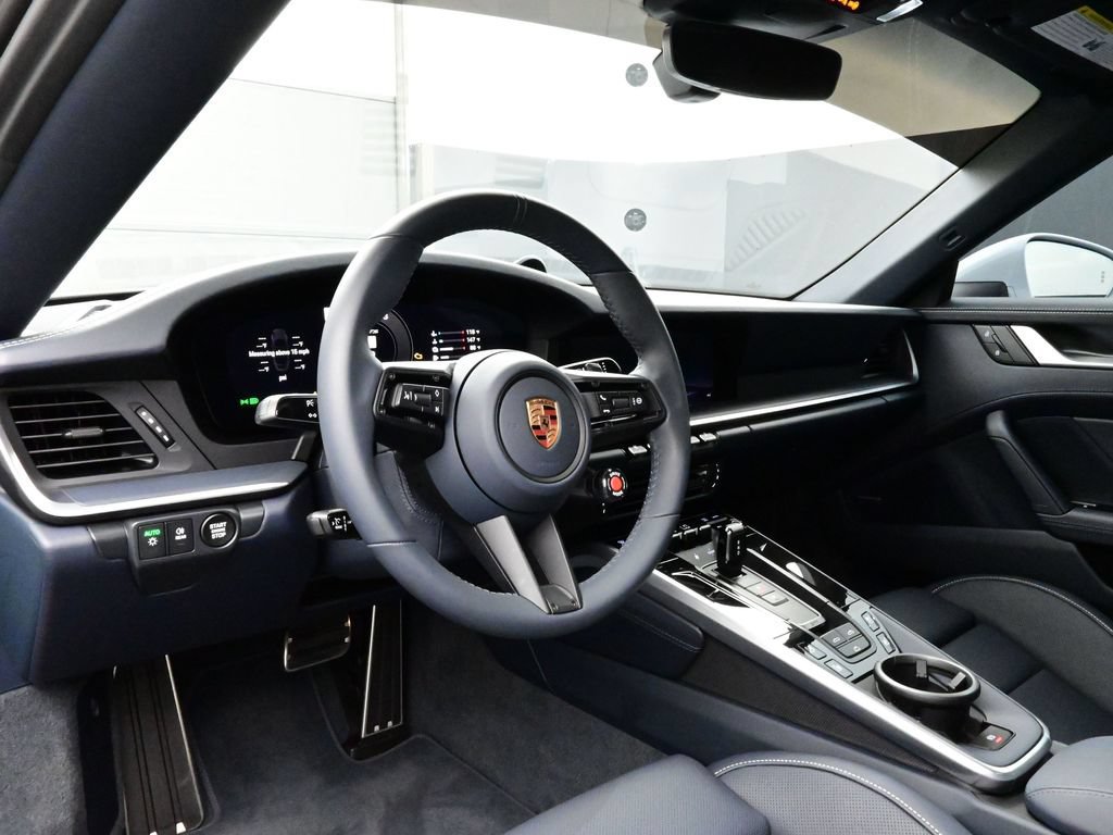 Used 2026 Porsche 911 Carrera GTS RWD image 4