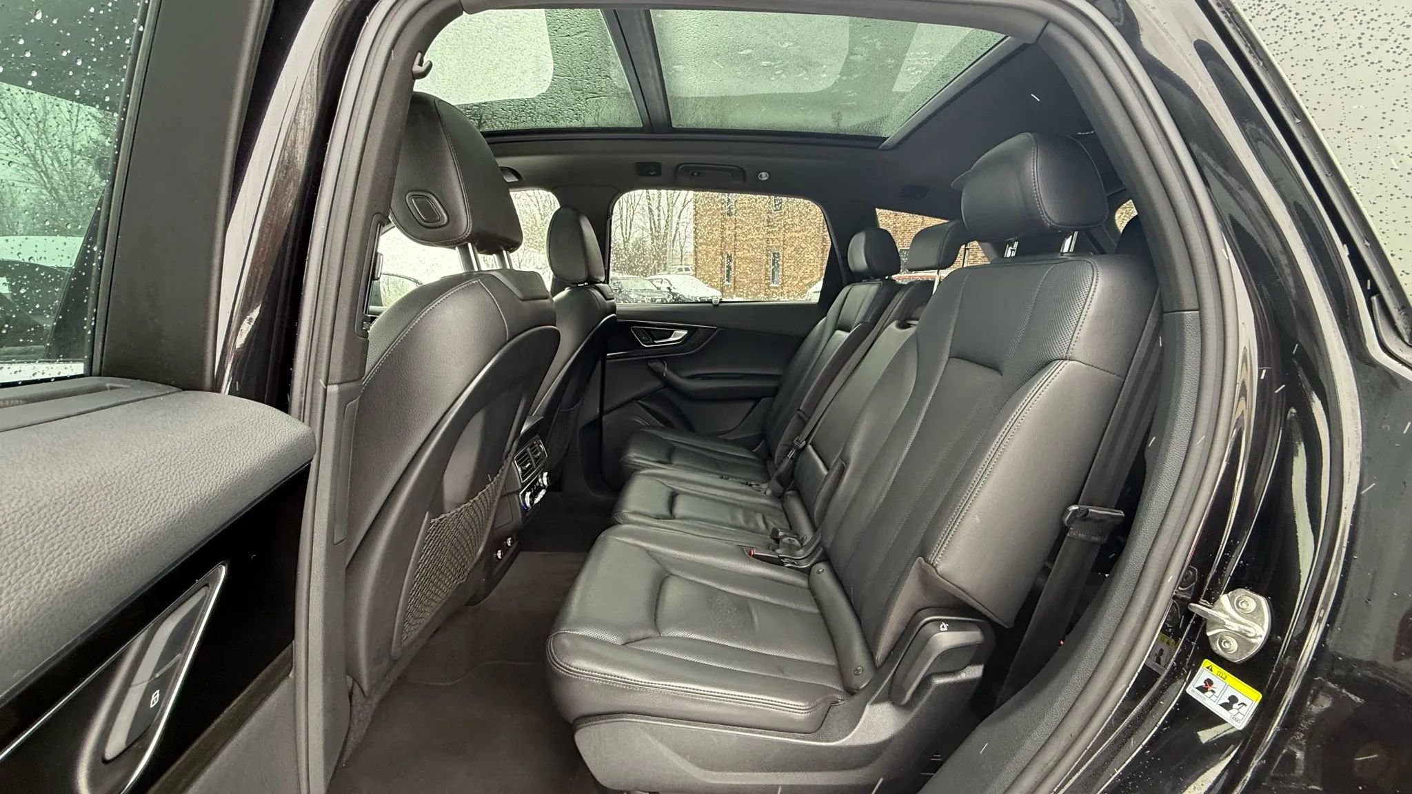 Used 2019 Audi Q7 3.0T Premium Plus w/ Premium Plus Package image 30