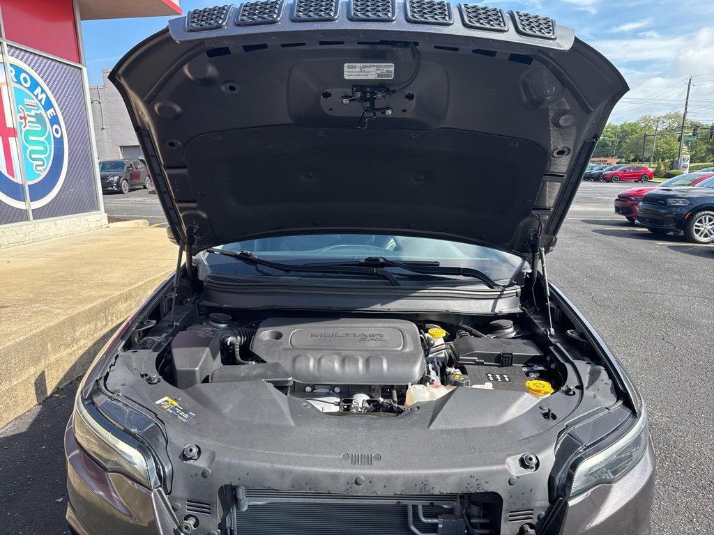 Used 2023 Jeep Cherokee Altitude Lux image 68