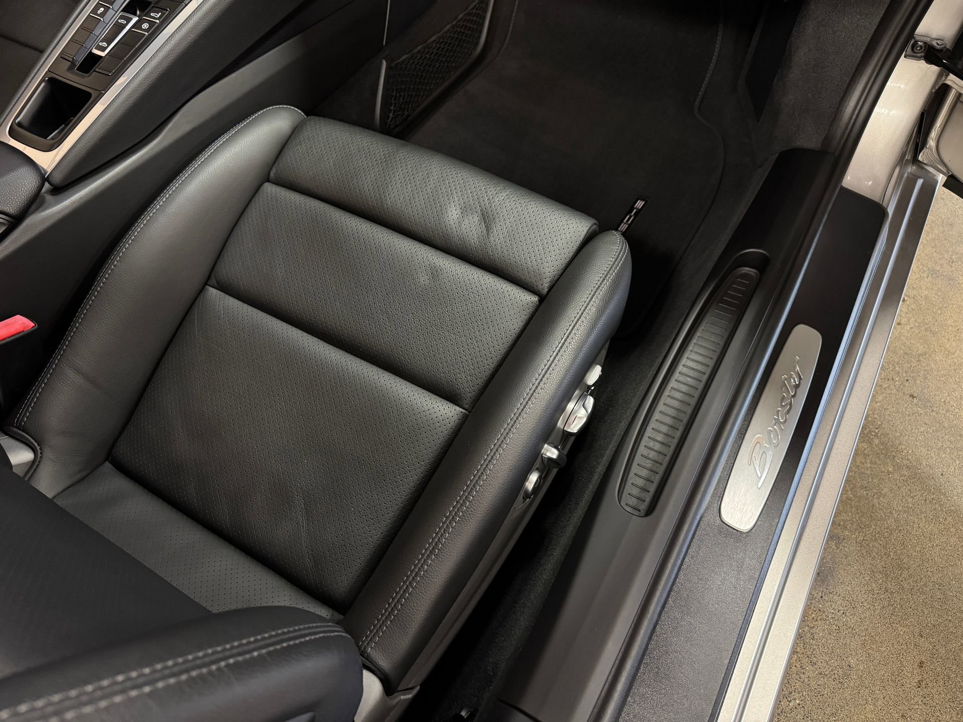 Used 2013 Porsche Boxster RWD image 48