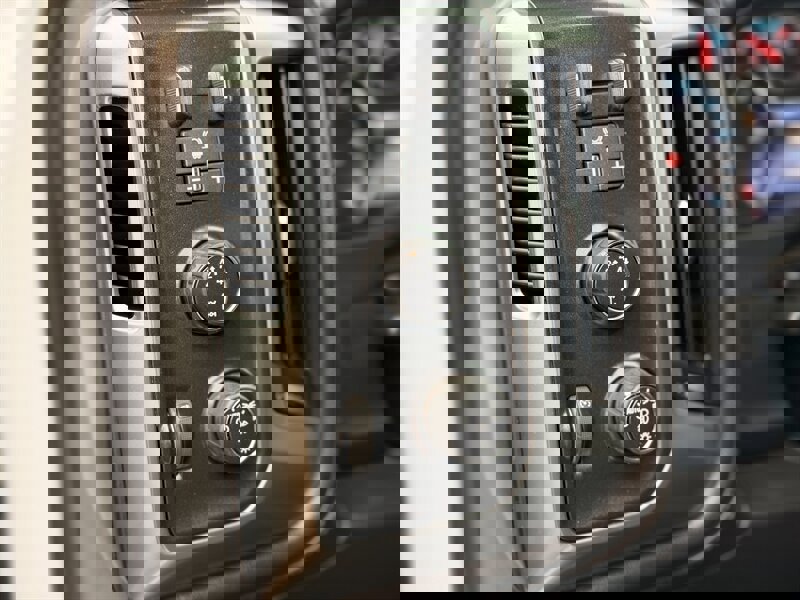 Used 2015 Chevrolet Silverado 3500 LTZ w/ Duramax Plus Package image 11