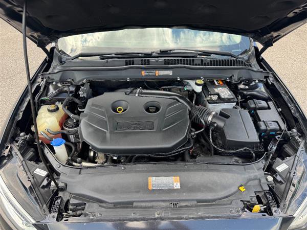 Used 2020 Ford Fusion Titanium FWD image 19