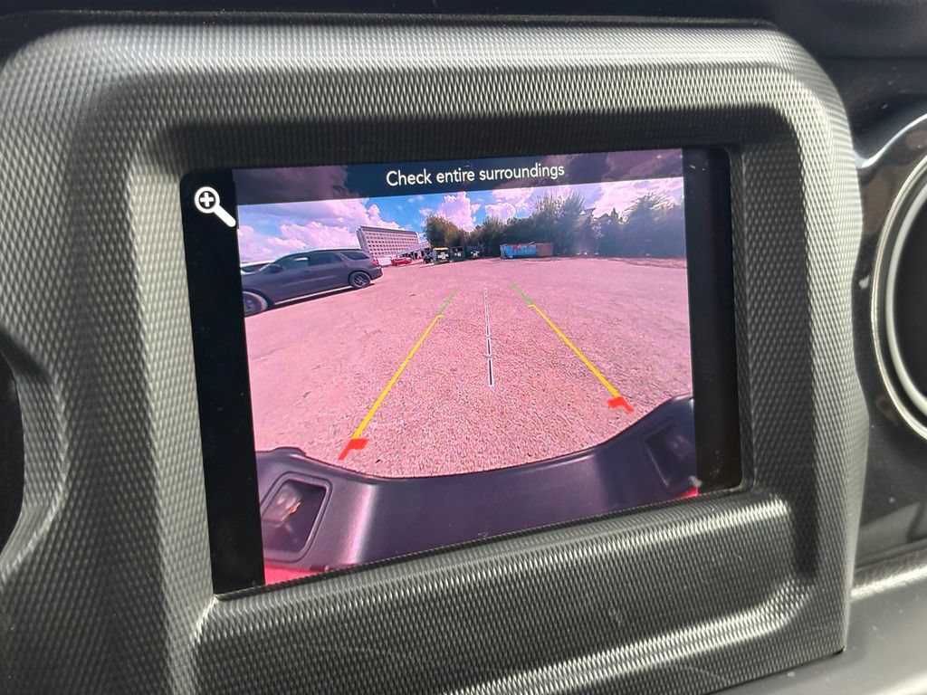Used 2022 Jeep Gladiator Sport AWD/4WD image 24