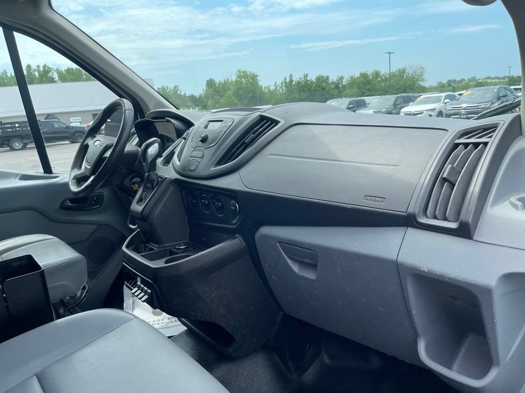 Used 2017 Ford Transit 150 130 Low Roof RWD image 23
