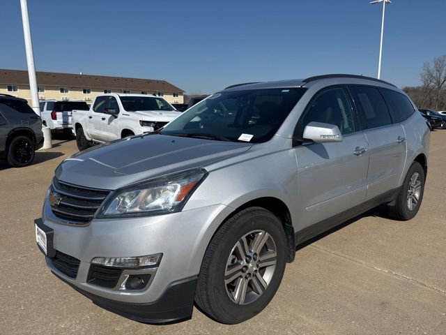 Used 2017 Chevrolet Traverse LT image 7