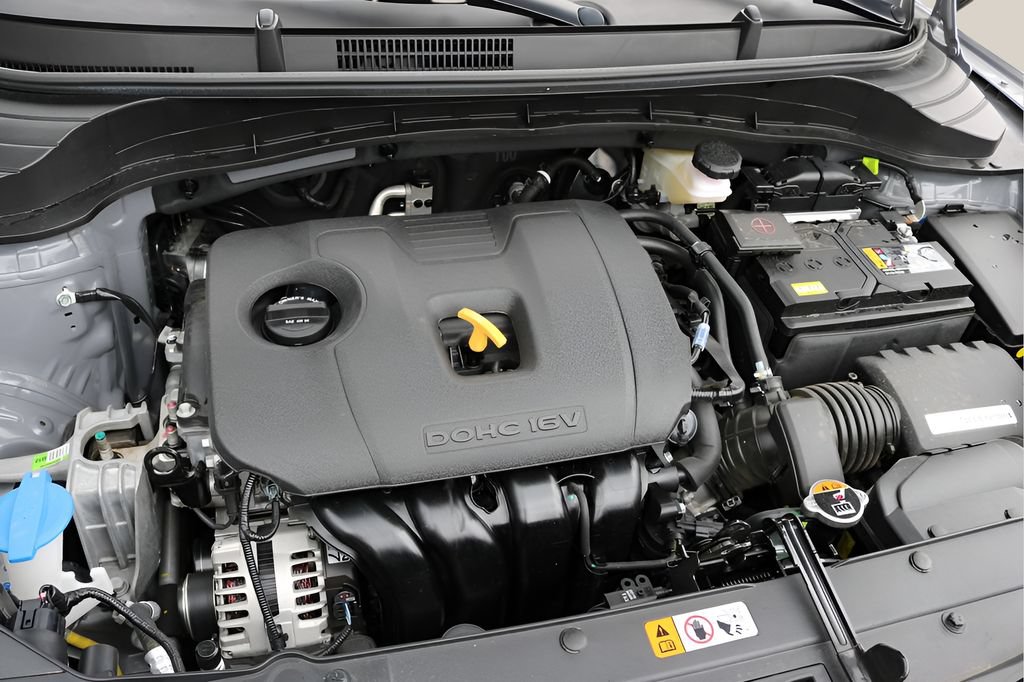 Used 2025 Kia Soul LX w/ LX Technology Package FWD image 10