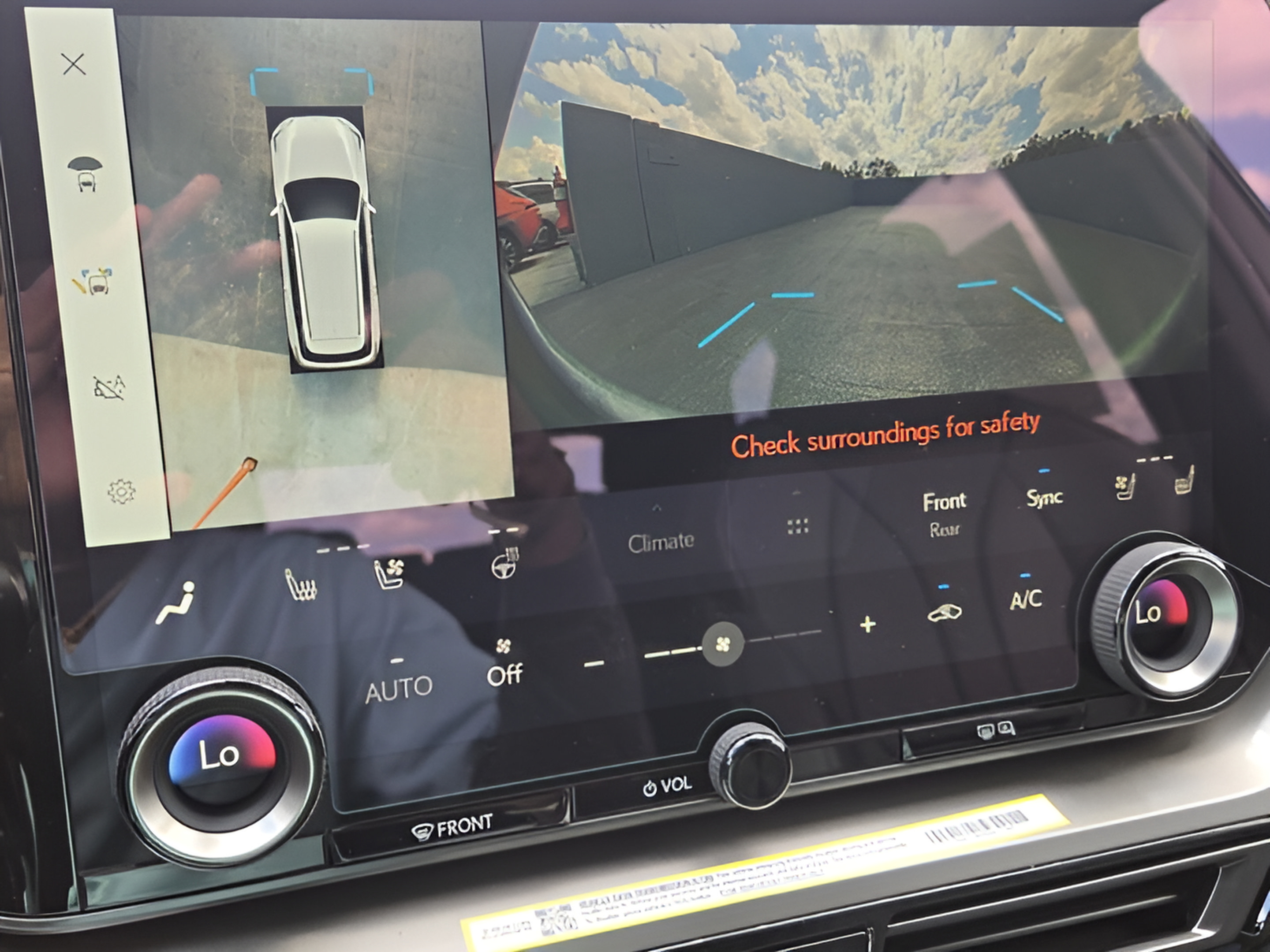 New 2026 Lexus TX 500h AWD image 21