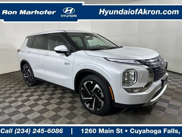 Used 2024 Mitsubishi Outlander SE
