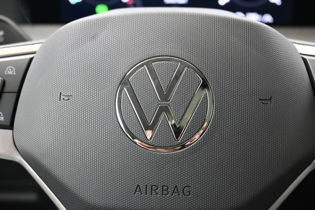 New 2026 Volkswagen Tiguan SE AWD/4WD image 28
