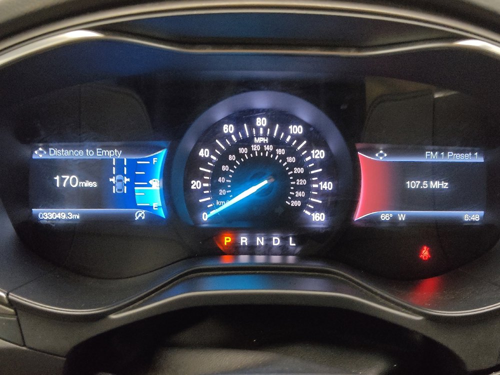 Used 2020 Ford Fusion SE image 23