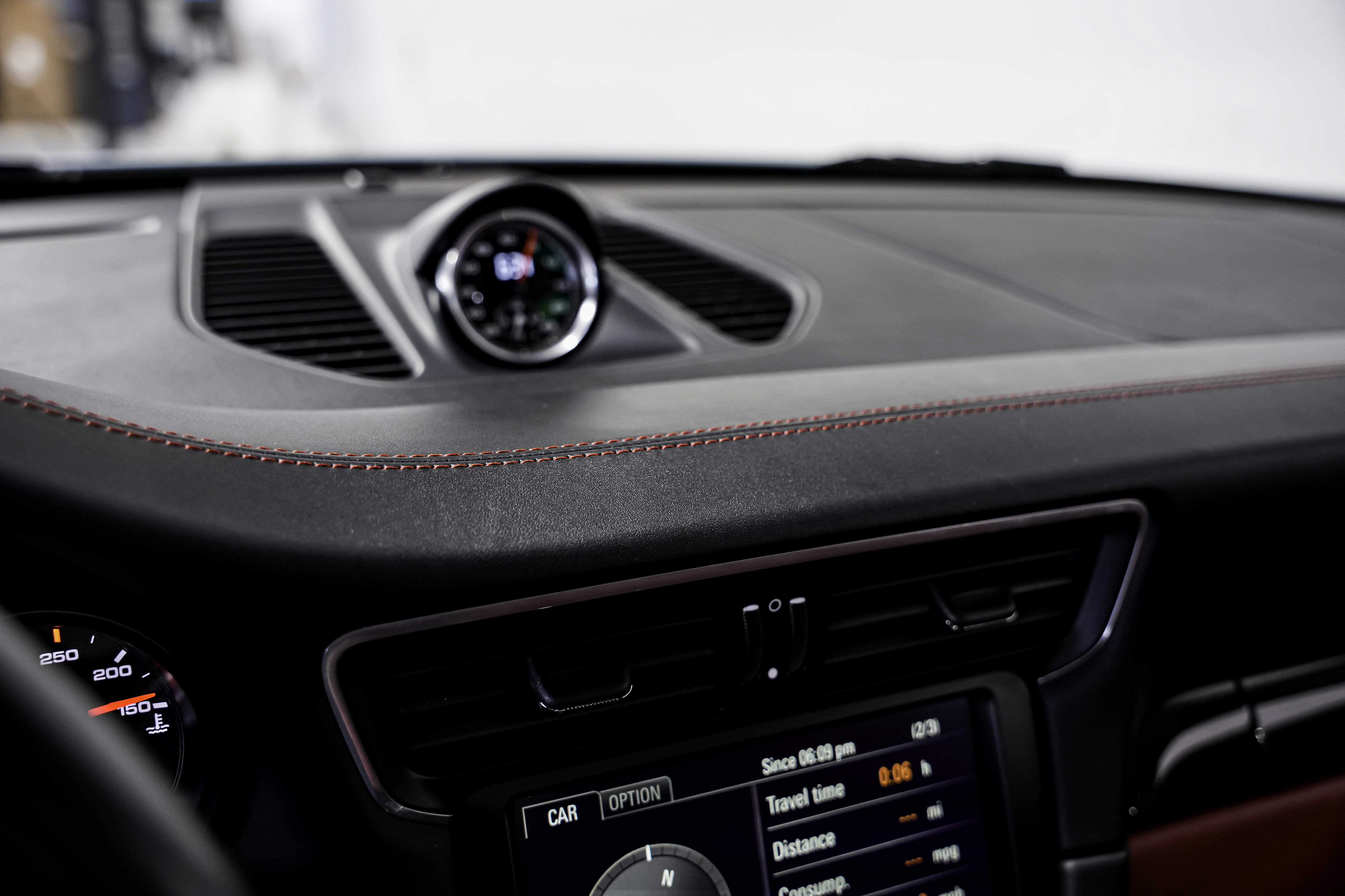 Used 2016 Porsche 911 Carrera GTS image 13