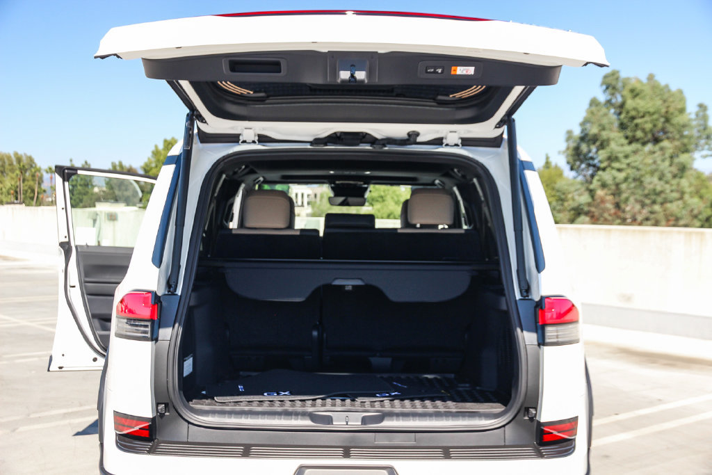 Certified 2026 Lexus GX 550 AWD/4WD image 26