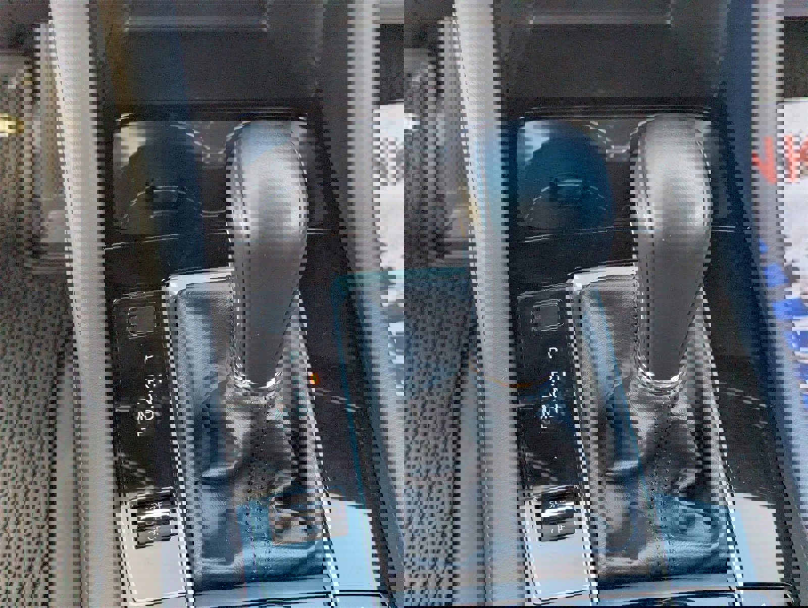 Used 2025 MAZDA MAZDA3 s image 23