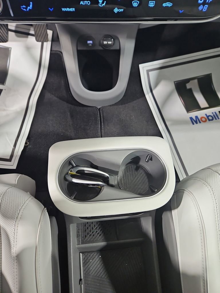 Certified 2024 Hyundai Ioniq 5 Limited AWD/4WD image 25