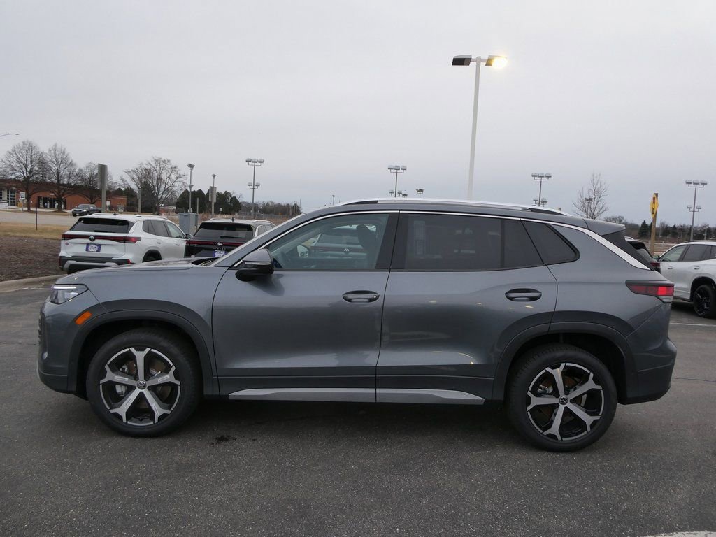 New 2026 Volkswagen Tiguan SE image 37